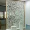 Vách Ngăn Sắt Mỹ Thuật